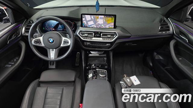 2022 BMW X4