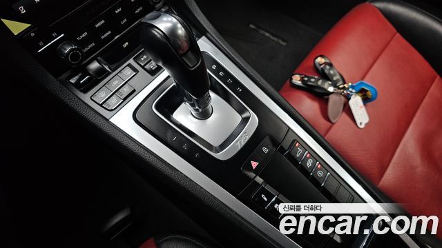 2020 Porsche 718 2.0
