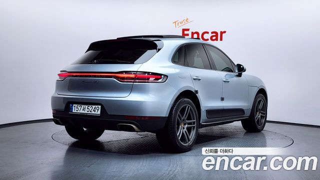 2021 Porsche Macan 95B