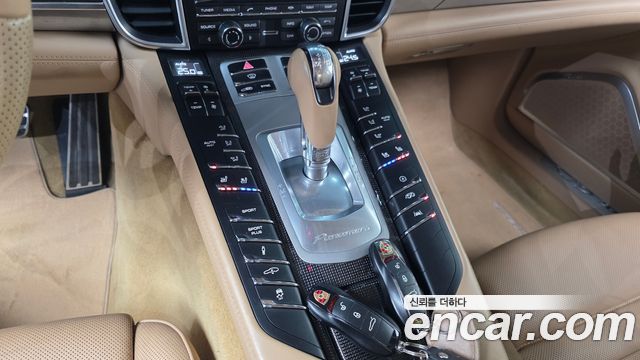 2016 Porsche Panamera 970