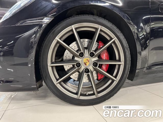2020 Porsche 911