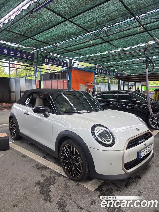 2025 Mini Cooper Convertible