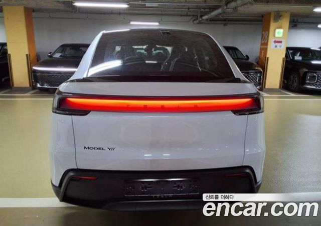 2026 Tesla Model Y