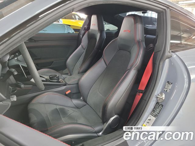 2023 Porsche 911