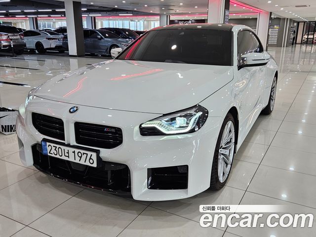 2025 BMW M2