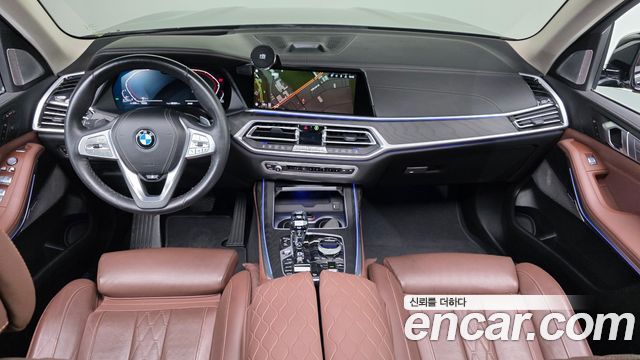 2022 BMW X7