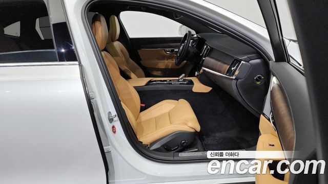 2024 Volvo S90