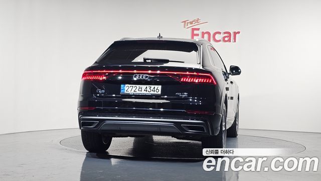 2020 Audi Q8