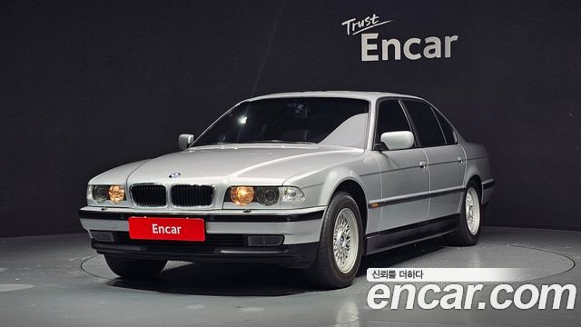 1999 BMW 7-Series E38