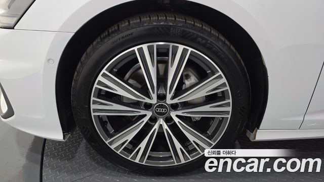 2022 Audi A6