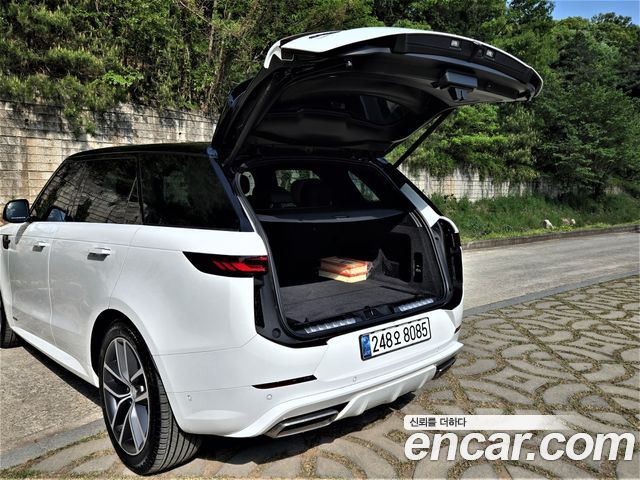 2024 Land Rover Range Rover Sport P400 AB