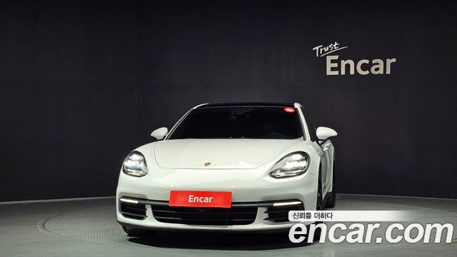 2018 Porsche Panamera 3.0 AWD