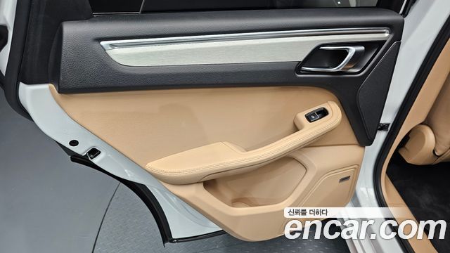 2022 Porsche Macan 2.9 S