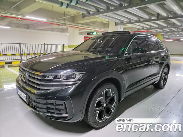 2026 Volkswagen Touareg