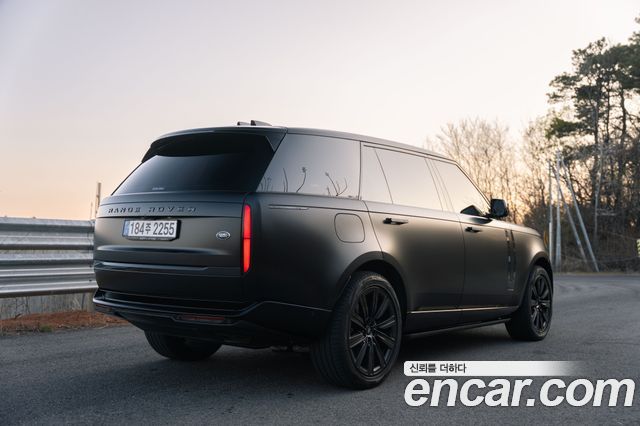 2023 Land Rover Range Rover P530 AB LWB