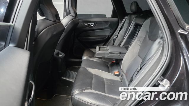 2021 Volvo XC60