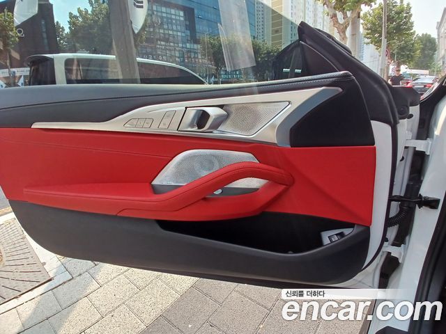 2025 BMW 8-Series