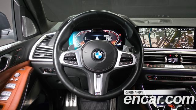 2021 BMW X7