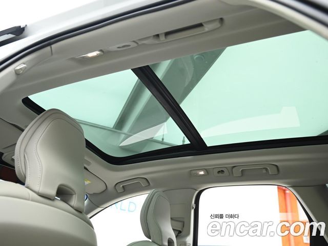 2025 Volvo XC60