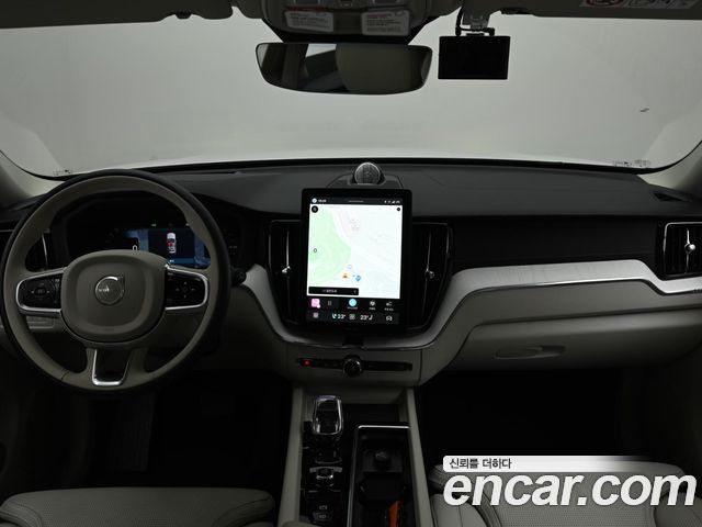 2025 Volvo XC60