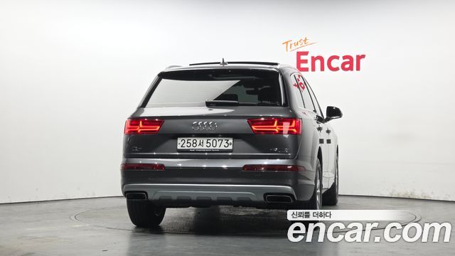 2019 Audi Q7