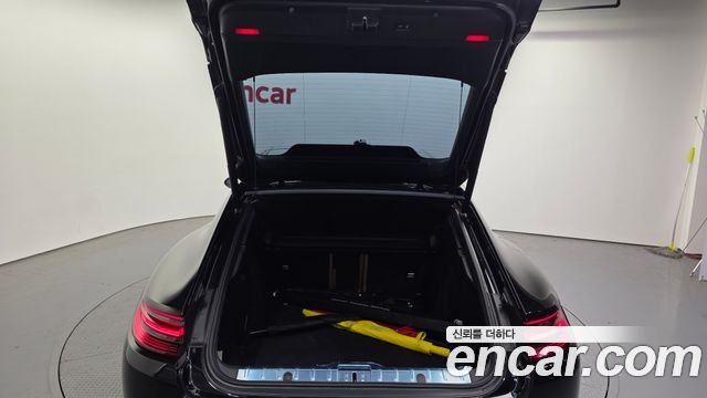 2018 Porsche Panamera 3.0 AWD