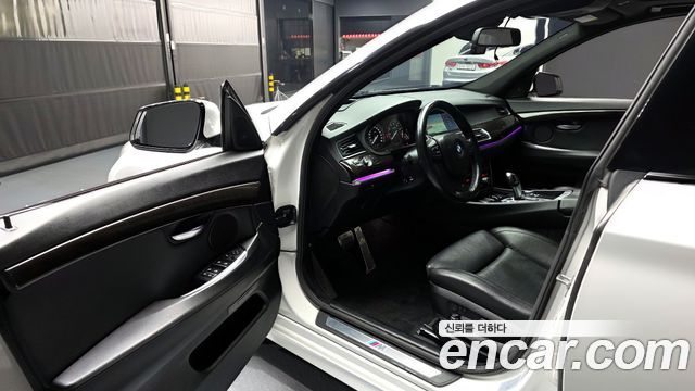 2012 BMW Gran Turismo GT 50i xDrive