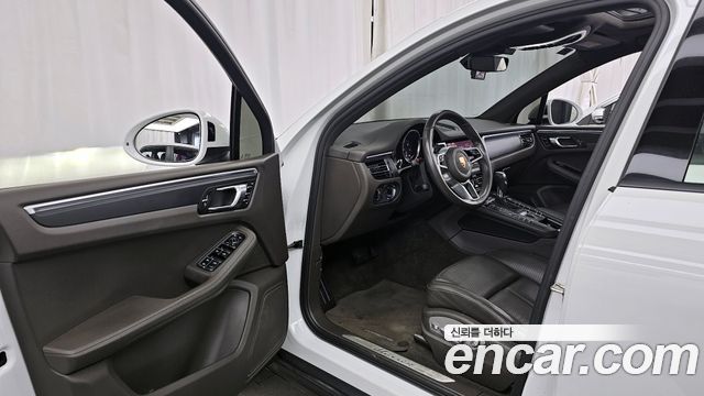 2019 Porsche Macan 95B