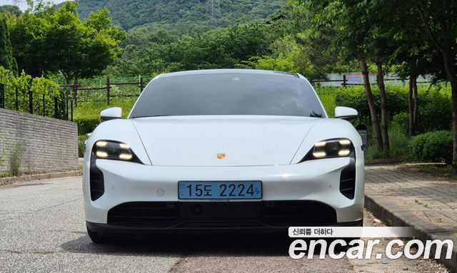 2021 Porsche Taycan 4S