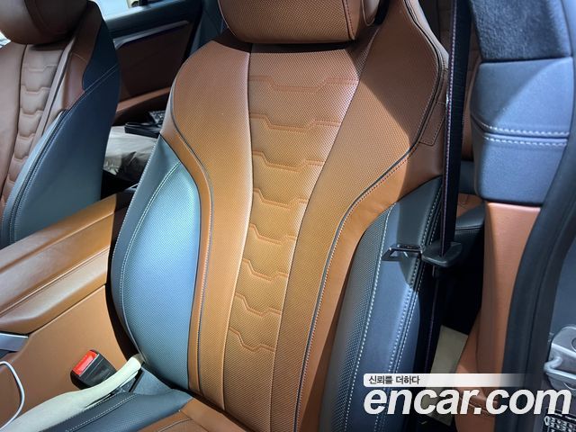 2025 BMW 8-Series