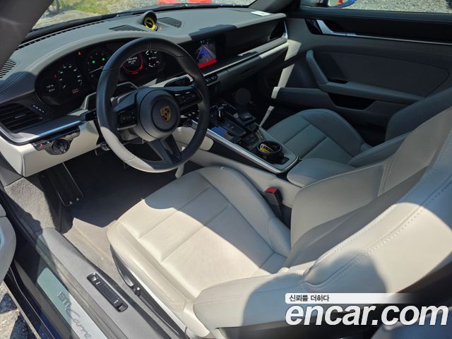 2020 Porsche 911