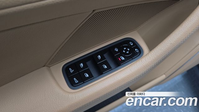 2018 Porsche Panamera 2.9 4S
