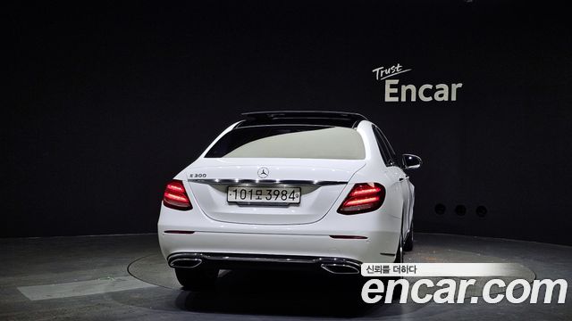 2016 Mercedes-Benz E-Class W213