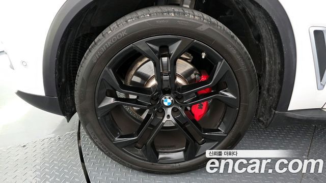 2022 BMW X5 xDrive 40i xLine