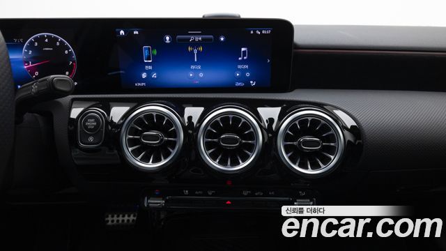 2025 Mercedes-Benz A-Class W177