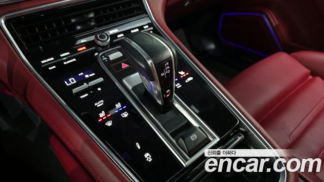 2022 Porsche Panamera 2.9 AWD