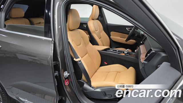 2024 Volvo XC60