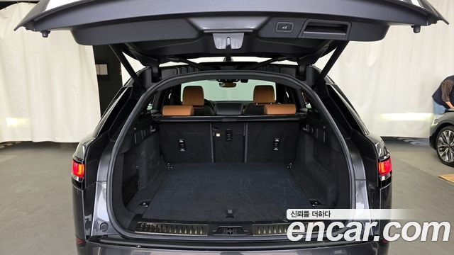 2022 Land Rover Range Rover Velar
