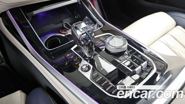 2022 BMW X7