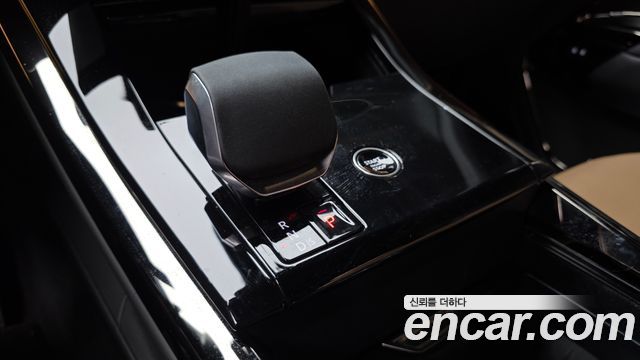 2025 Land Rover Range Rover Sport P400 AB