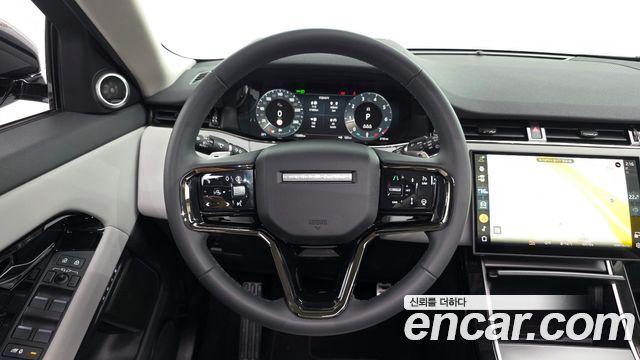 2025 Land Rover Range Rover Evoque