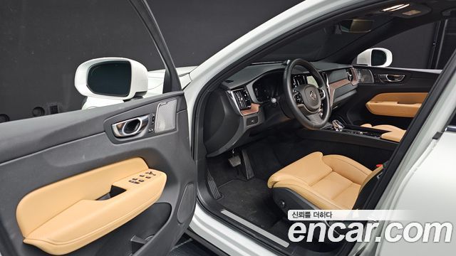 2024 Volvo XC60