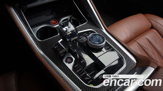 2023 BMW X6 M50i