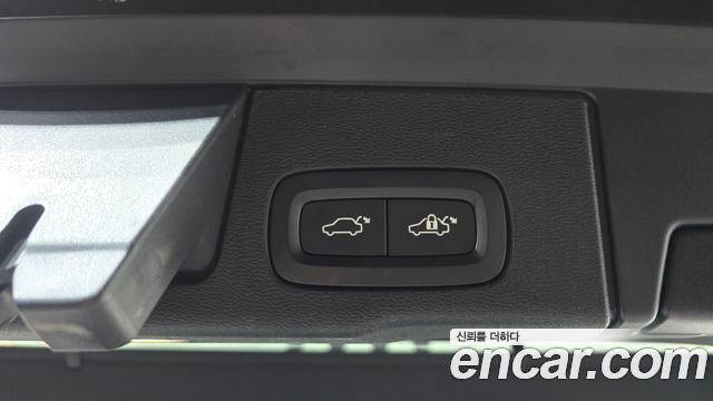 2019 Volvo XC60