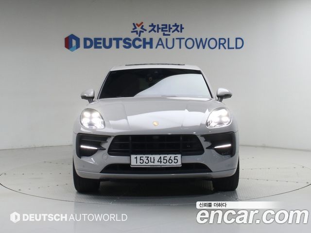 2021 Porsche Macan 95B