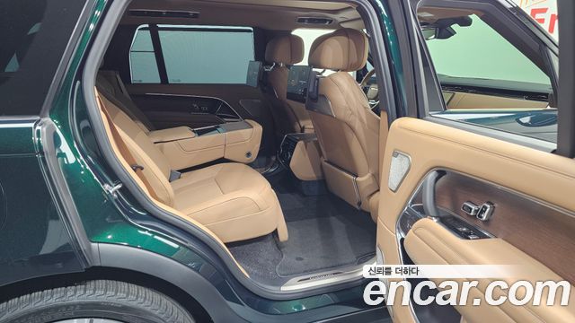2024 Land Rover Range Rover P530 AB LWB