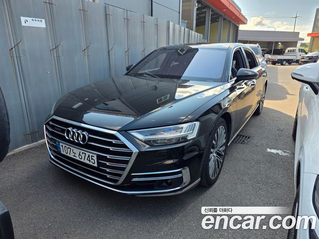 2021 Audi A8