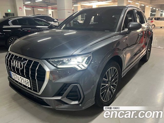 2022 Audi Q3