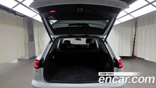2022 Volkswagen Touareg