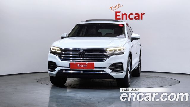 2023 Volkswagen Touareg